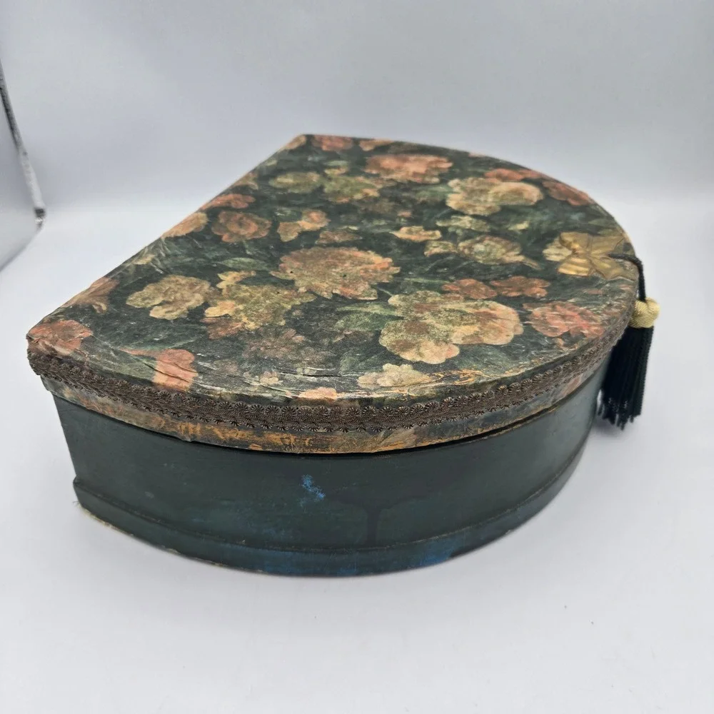 Antique Half Moon Floral‎ Decoupage Large Storage Box Green 12X8X4 Old World
